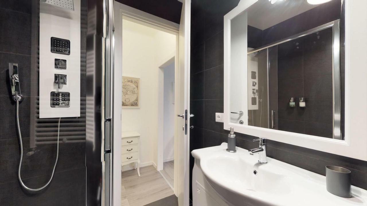 Luxury 2 Bedrooms Apartment ミラノ エクステリア 写真