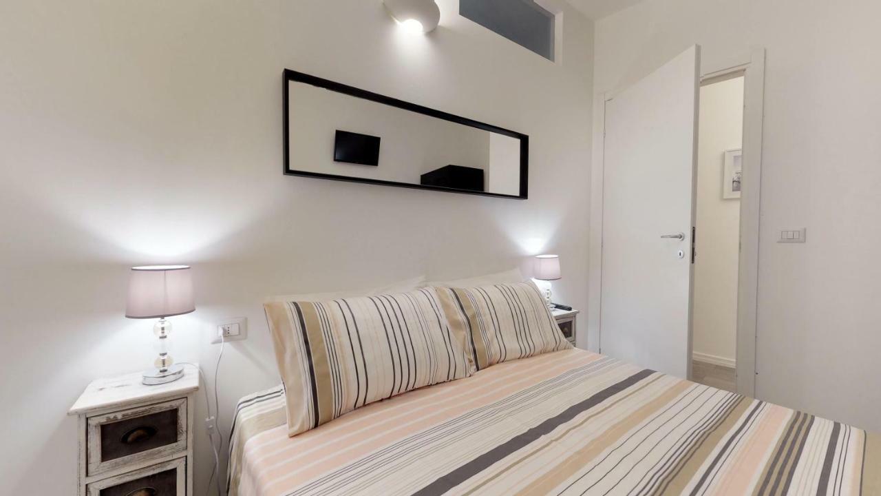Luxury 2 Bedrooms Apartment ミラノ エクステリア 写真